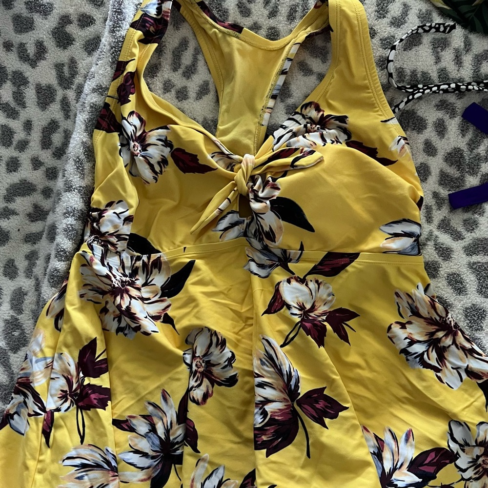 Kona sol racerbank tank swim top